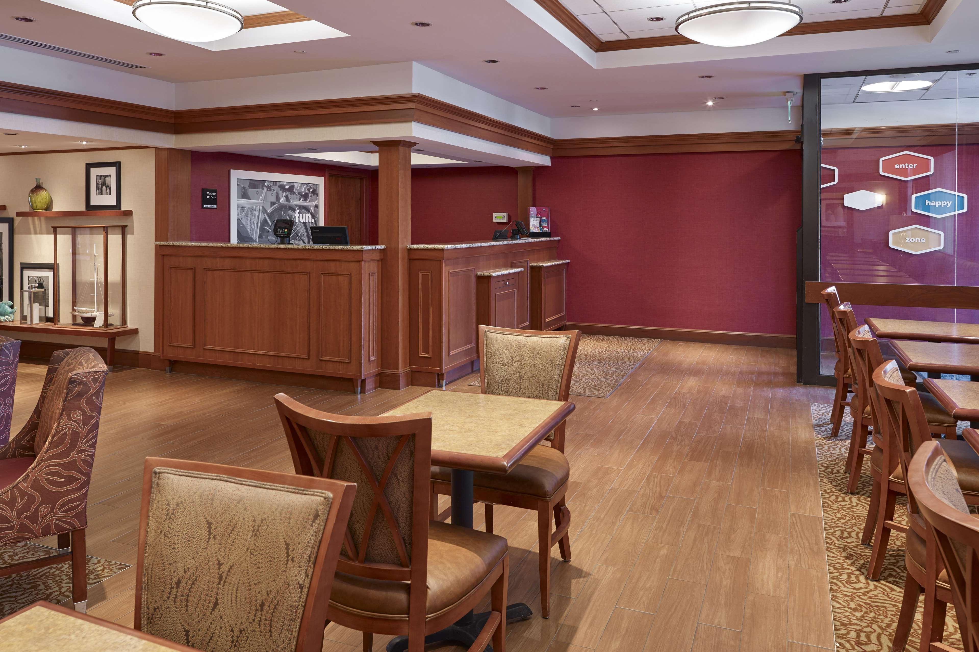 Hampton Inn Portland-Airport South Portland Zewnętrze zdjęcie